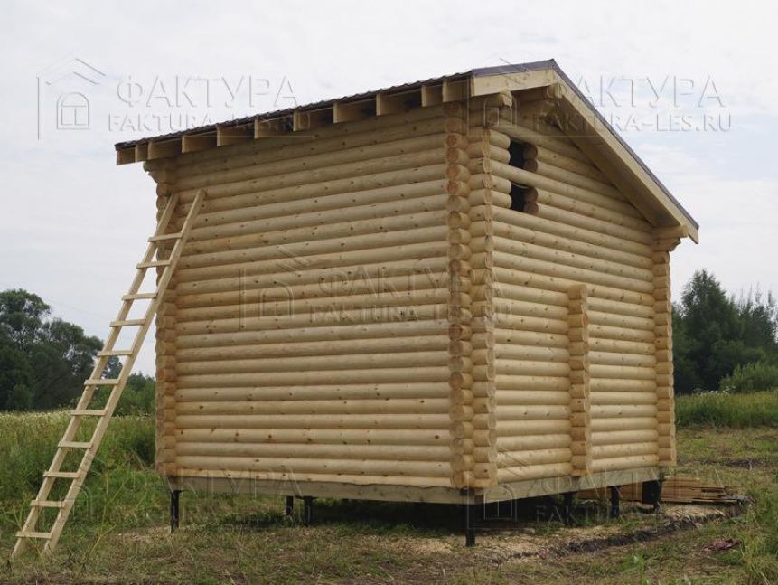 Дом из бревна по проекту Б-20 на этапе отделки