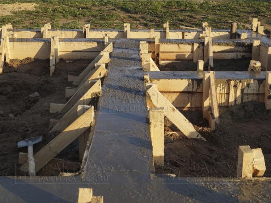 Строительство фундамента - баня по проекту Б-29 в Московской обл.