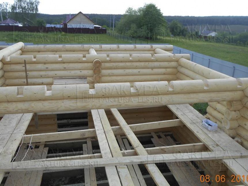 Монтаж деревянных перекрытий - стройка деревянной бани по проекту Б-29