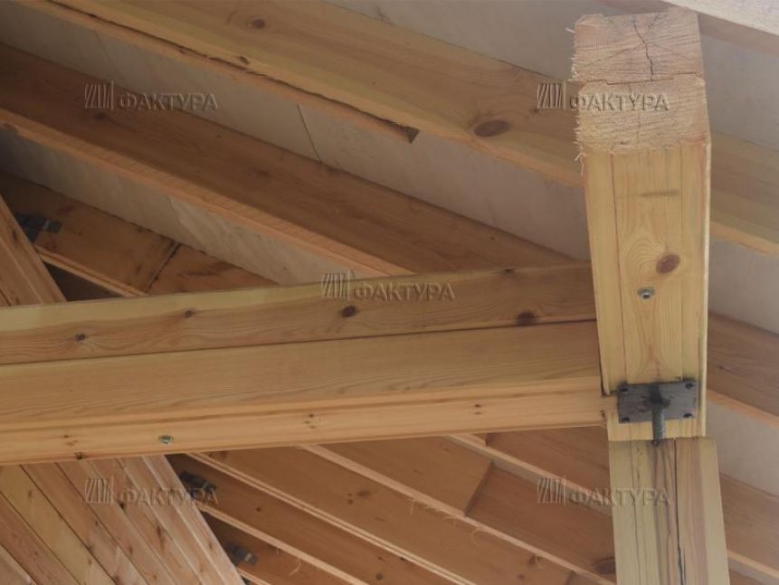 Деревянные стропила в доме из бруса - г. Шатура
