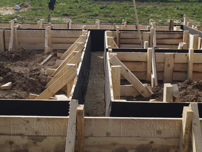 Возведение фундамента - проект Б-29 в Московской обл.