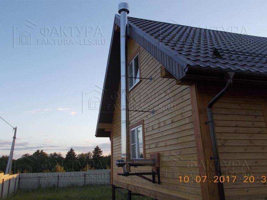 Дои из бруса Емеля после проведения отделочных работ