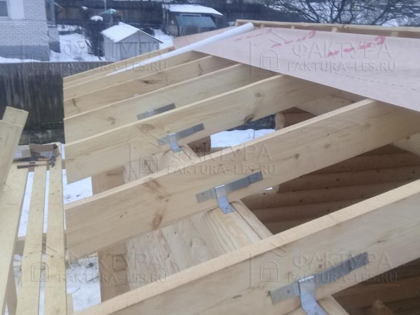 Деревянные лаги - строительство из бревна по проекту Б-20 в Московской обл.